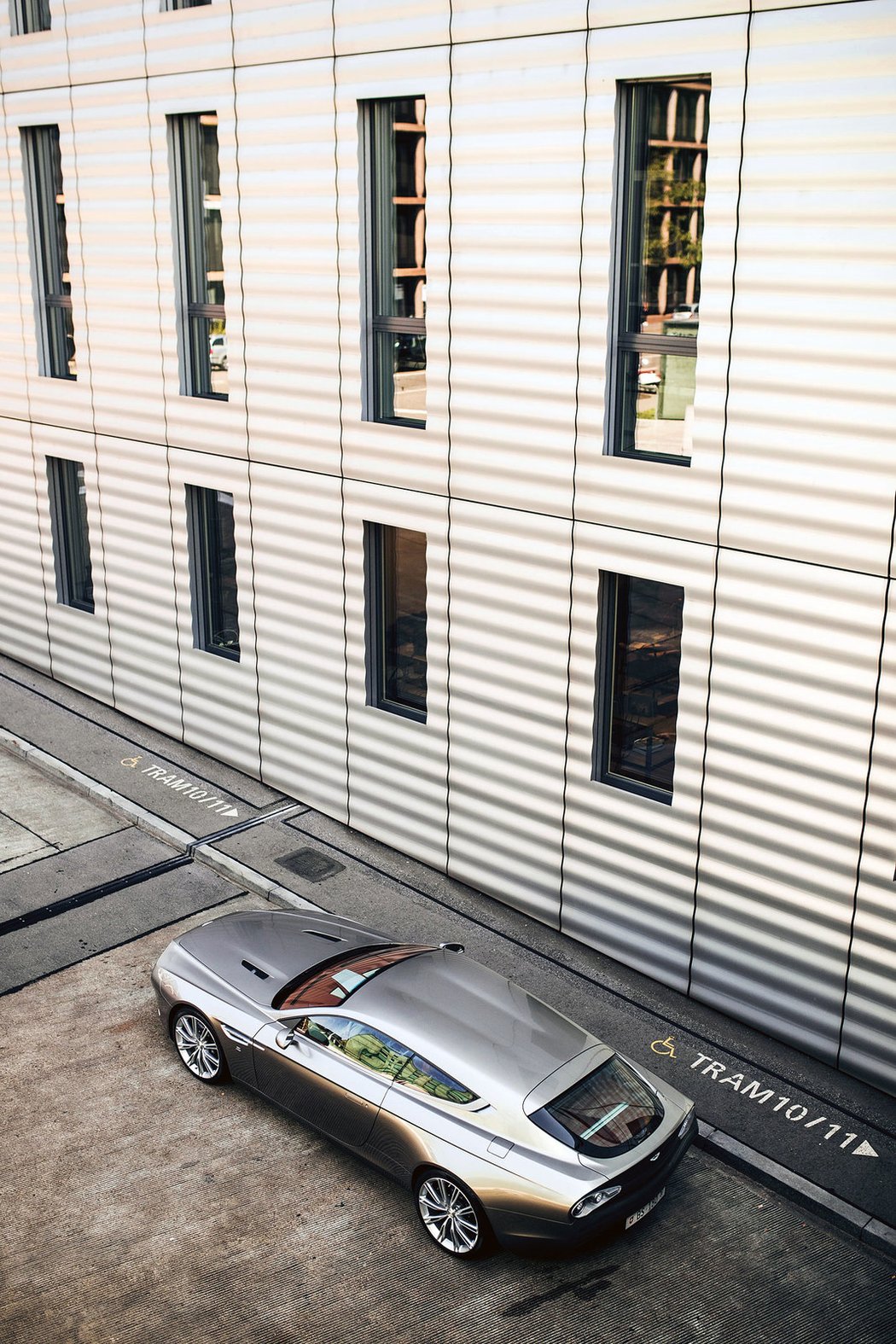 Aston Martin Virage Shooting Brake Zagato