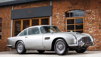 Aston Martin agenta Jamese Bonda je na prodej, vznikly pouze čtyři exempláře 