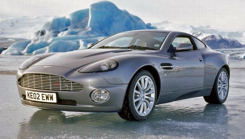 Aston Martin V12 Vanquish