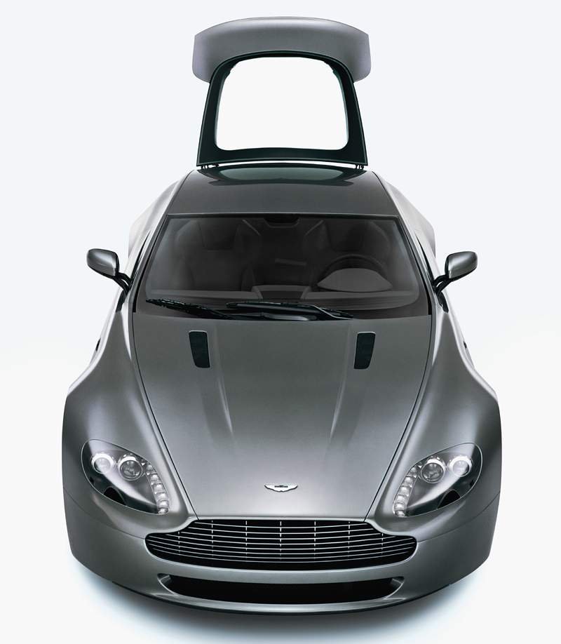 V8 Vantage