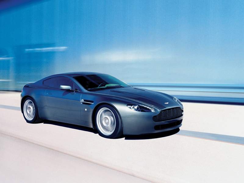 V8 Vantage