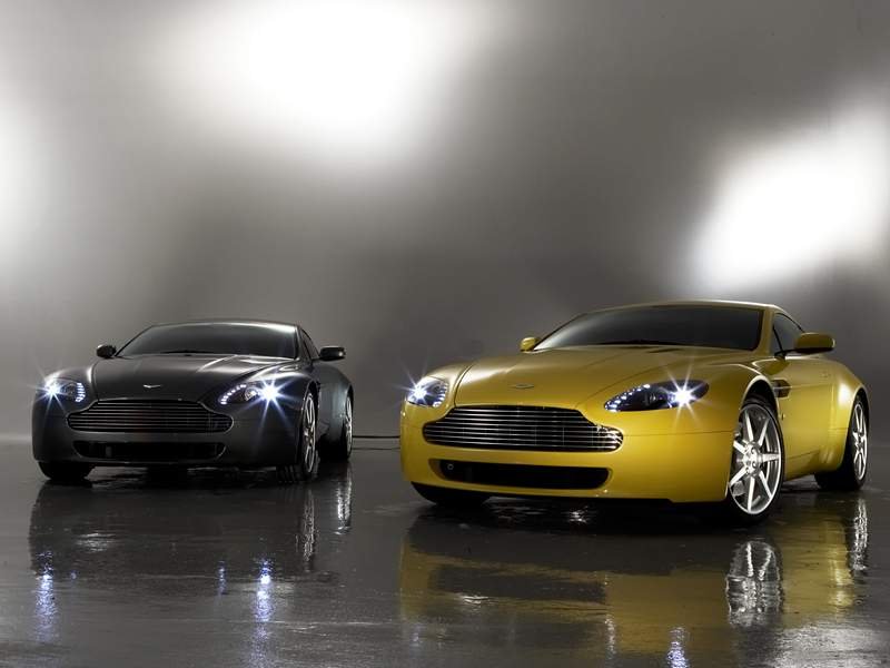 V8 Vantage