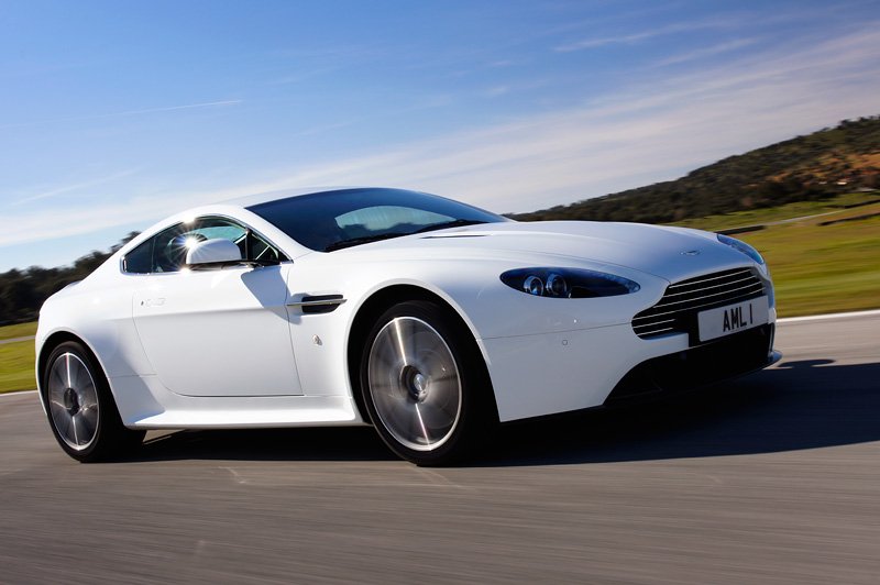 Aston Martin Vantage