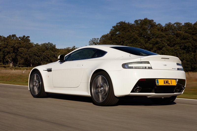 Aston Martin Vantage