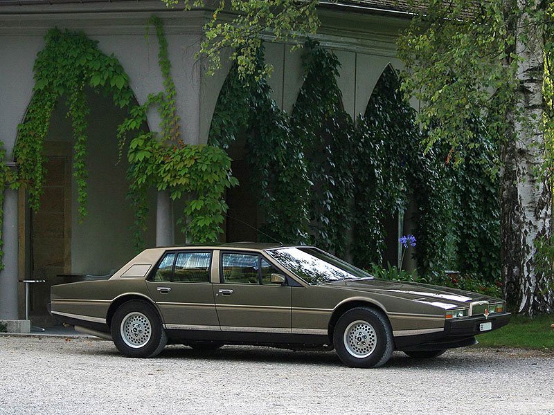 Aston Martin Lagonda