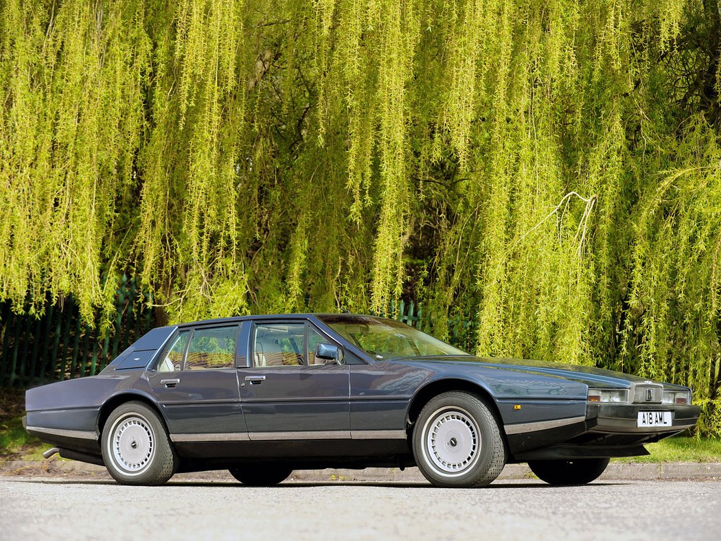 Aston Martin Lagonda