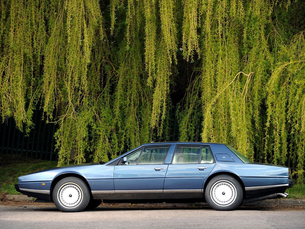 Aston Martin Lagonda