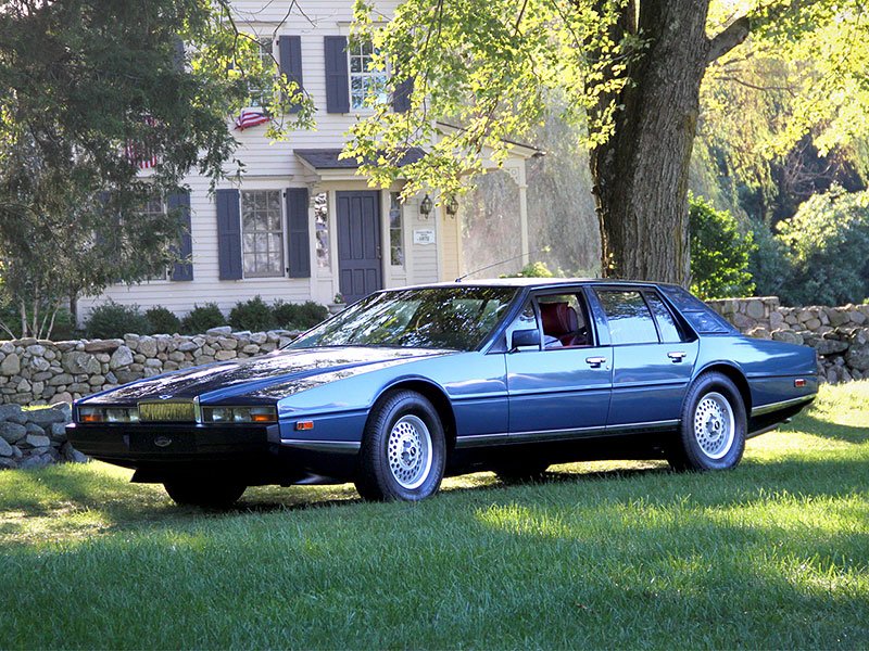 Aston Martin Lagonda