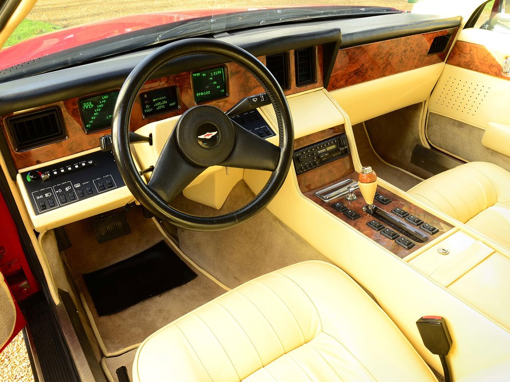 Aston Martin Lagonda