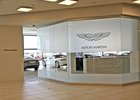 Aston Martin: Nový showroom oficiálně otevřen v Praze, britskou značku zastupuje Auto Exner