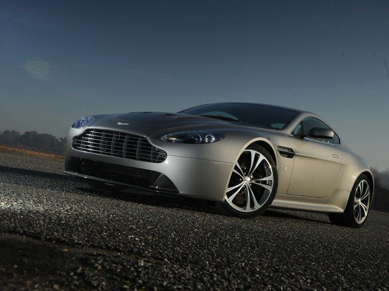 Aston Martin Vantage