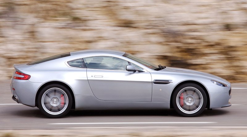 Aston Martin Vantage