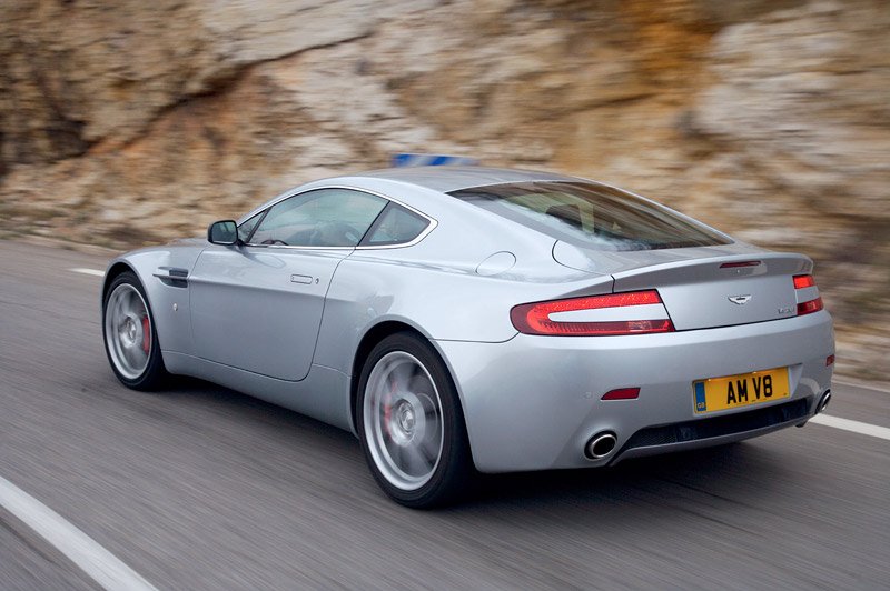 Aston Martin Vantage