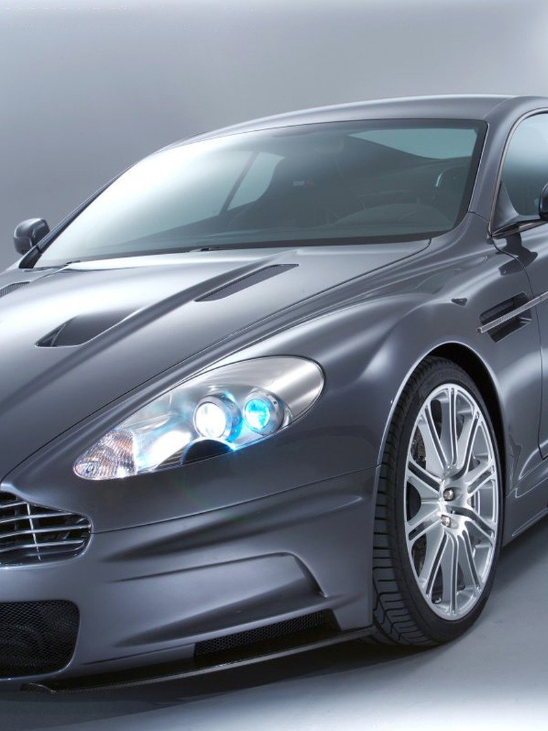 Aston Martin DBS