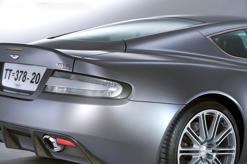 Aston Martin DBS