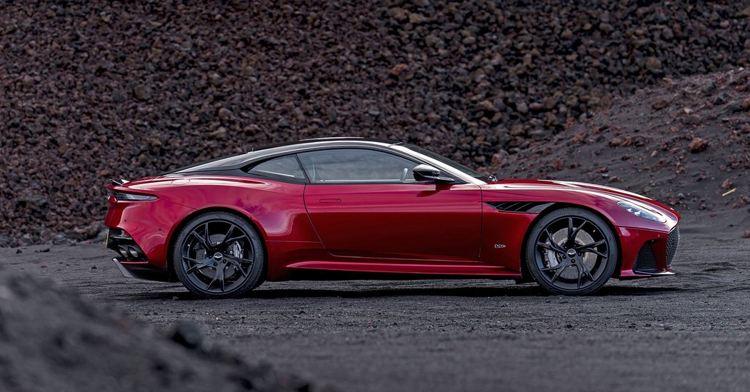 Aston Martin DBS Superleggera