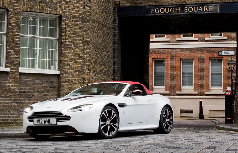 Aston Martin Vantage