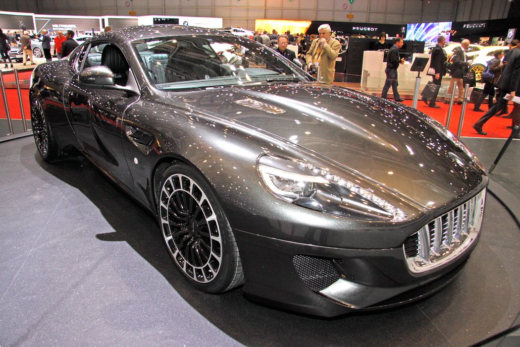 Aston Martin DB9