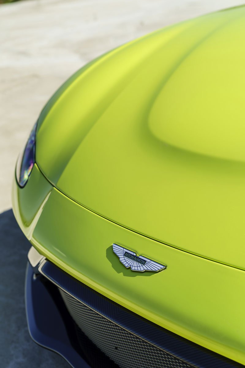 Aston Martin Vantage