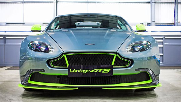 Aston Martin Vantage GT8: Kila dolů a koně nahoru (+video)