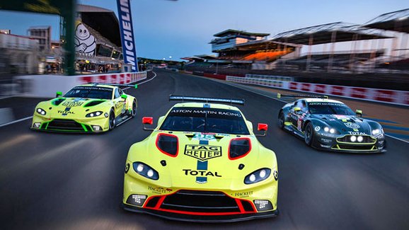 Příprava jezdců Aston Martinu na 24 hodin Le Mans je trochu netradiční