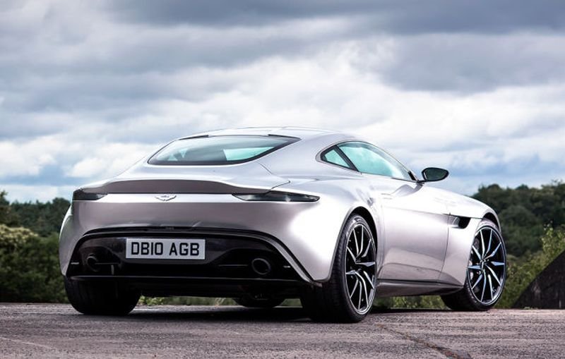 Aston Martin Vantage