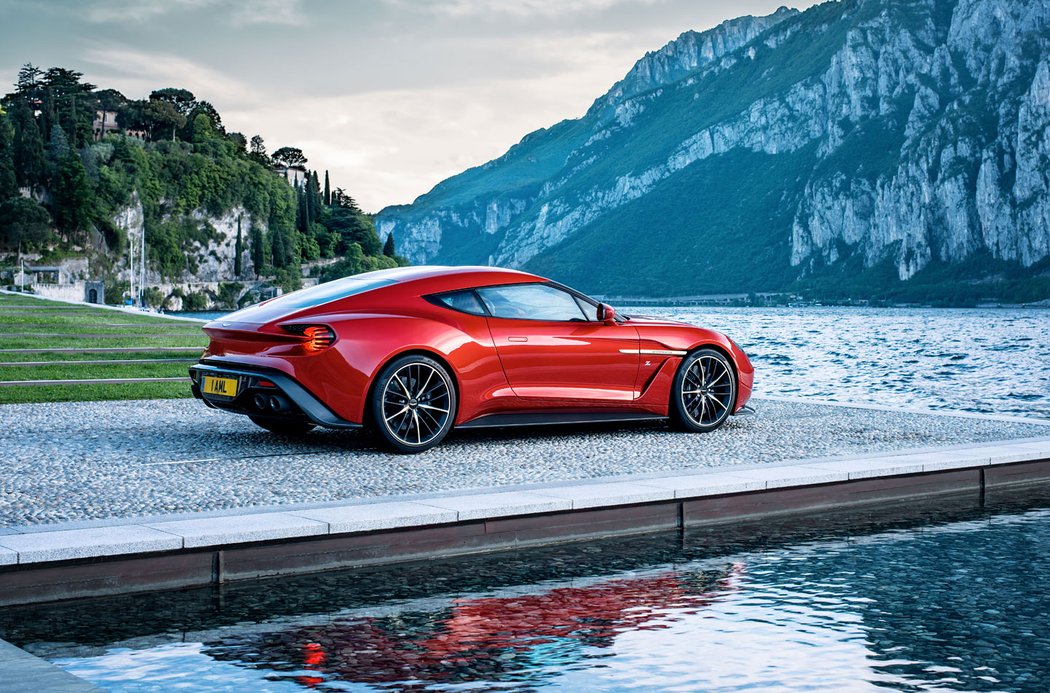 Aston Martin Vanquish