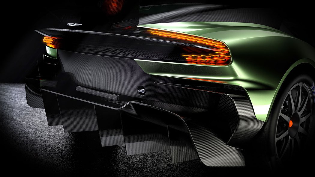 astonmartin novemodely video supersport