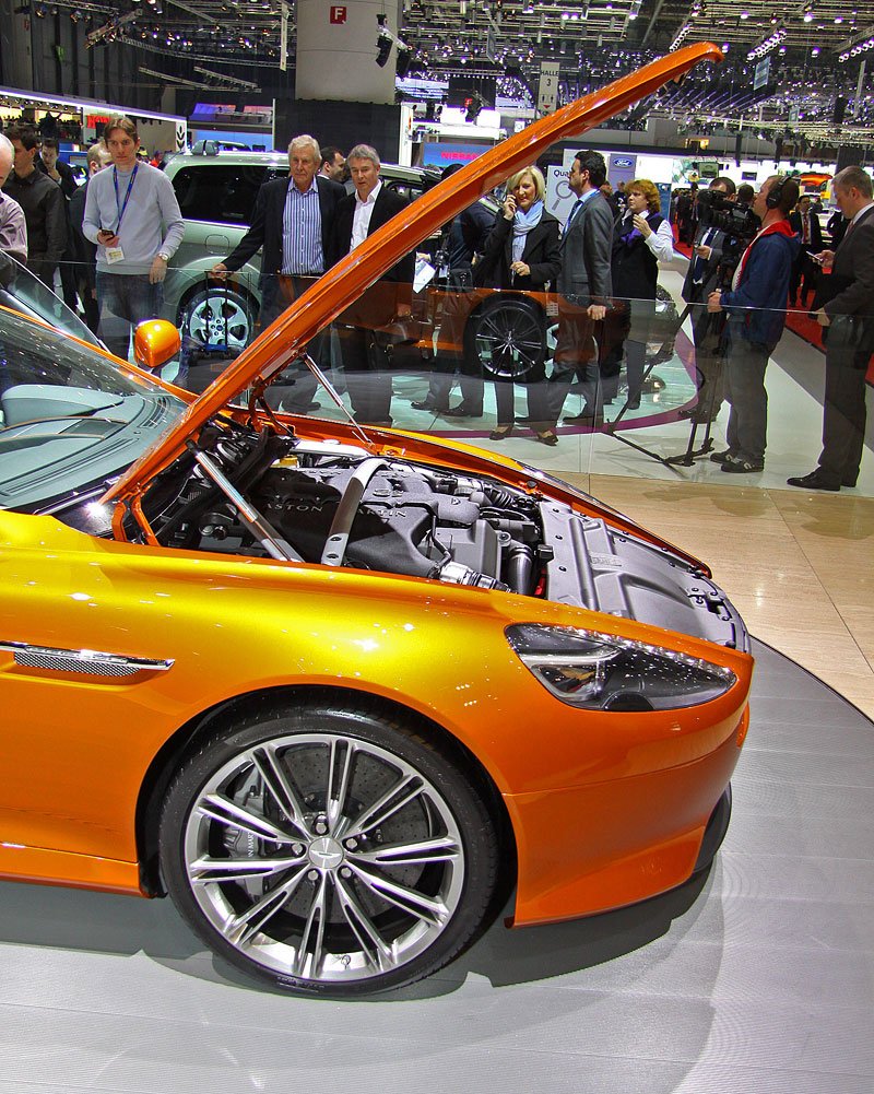 Aston Martin Virage