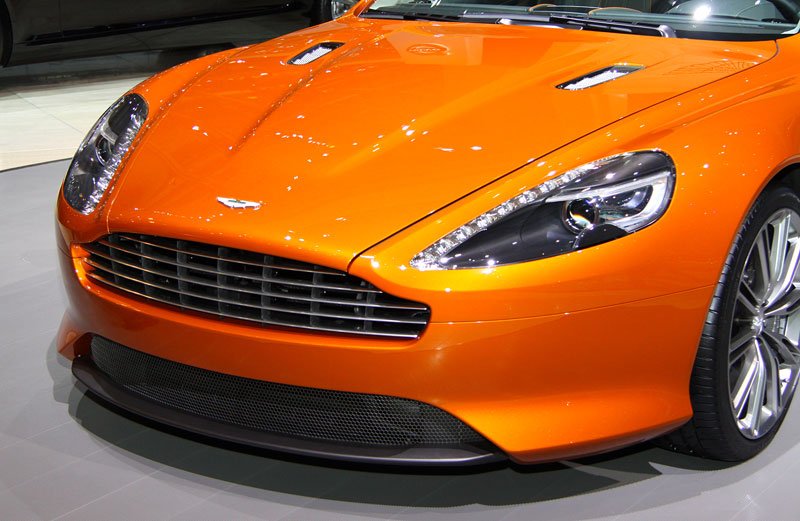 Aston Martin Virage