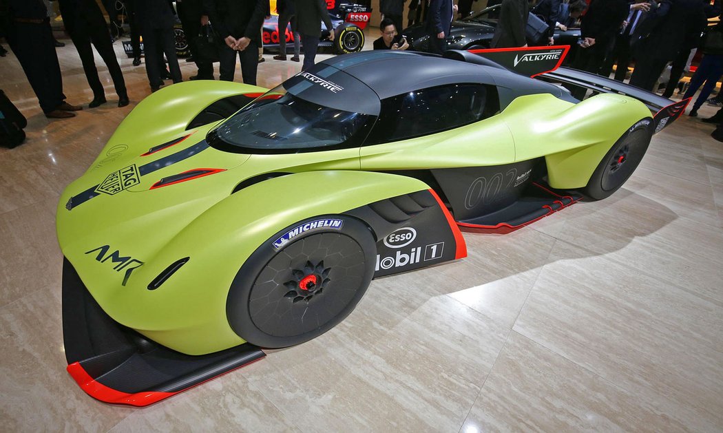 Aston Martin Valkyrie AMR Pro