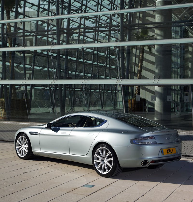 Aston Martin Rapide