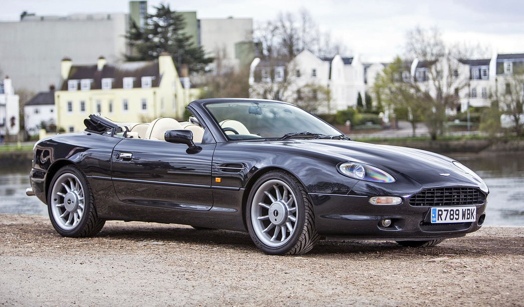 Aston Martin DB7 Volante (1996)