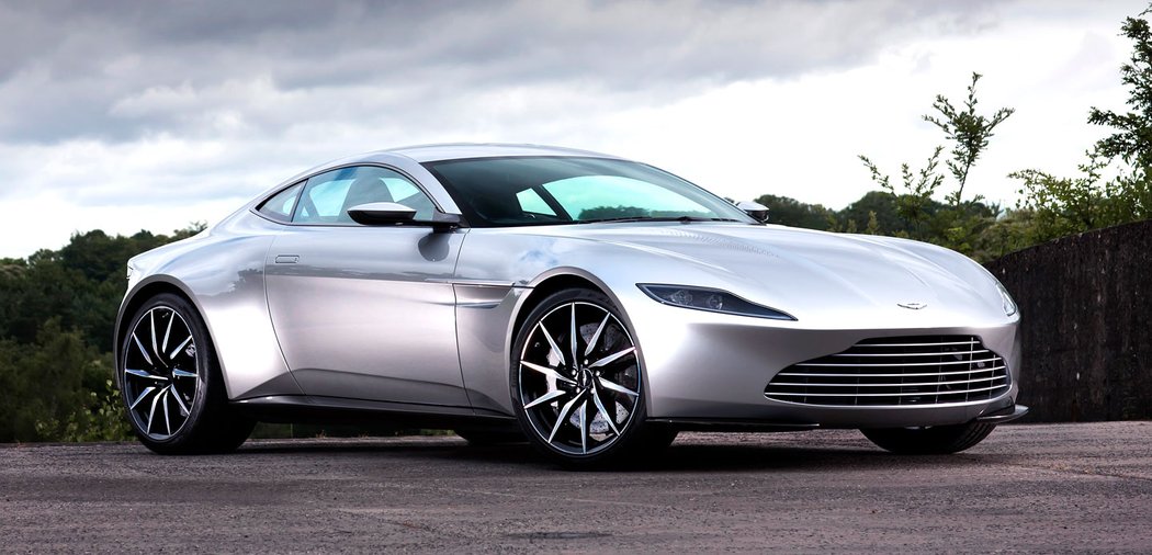 Aston Martin DB10