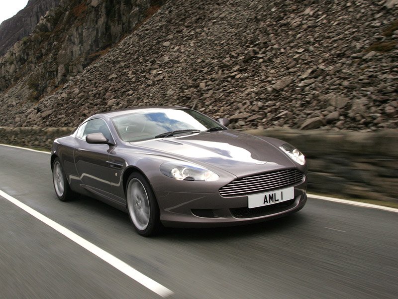 Aston Martin DB9