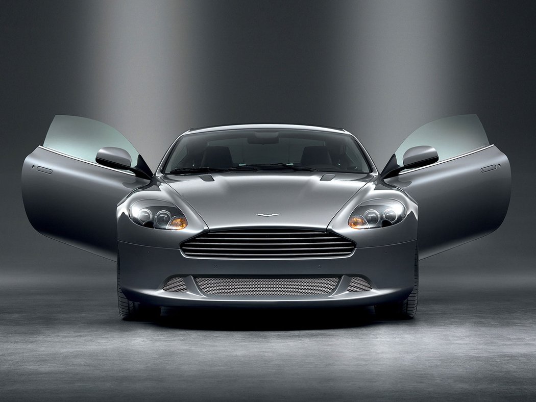 Aston Martin DB9