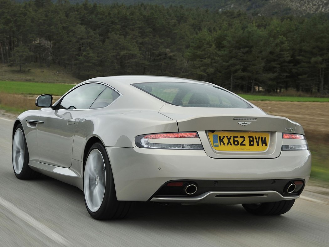 Aston Martin DB9