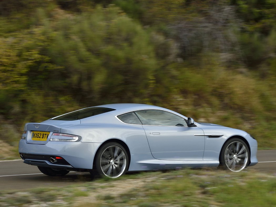 Aston Martin DB9