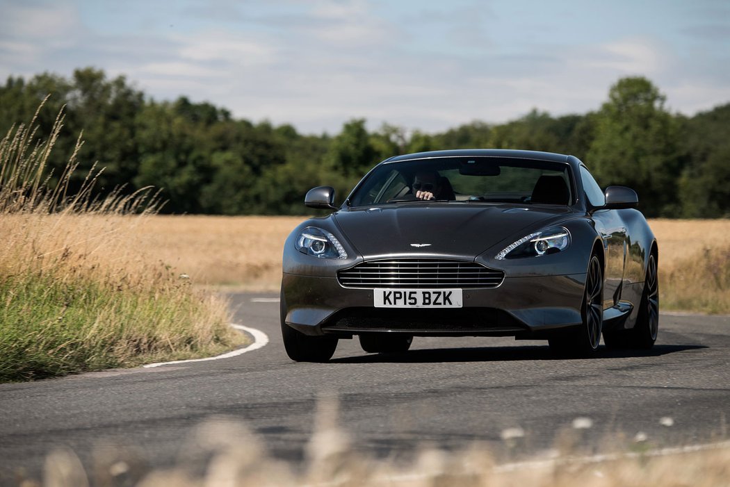 Aston Martin DB9