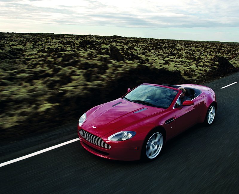 V8 Vantage Roadster