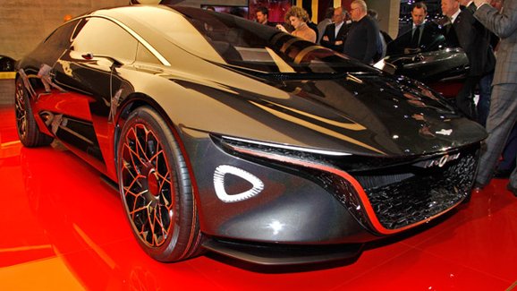 Lagonda Vision Concept: Luxusní auto s nulovými emisemi. A autonomní...