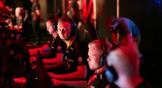 Astralis v nejhorší formě od počátku organizace. Změny jsou možné, říká device