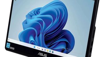 Tak trochu jiný all-in-one. Test počítače Asus ExpertCenter E1