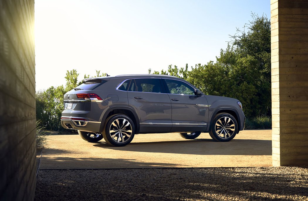 Volkswagen Atlas Cross Sport