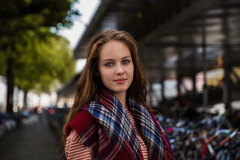 Meike. Amsterdam, Nizozemsko. Říká, že její dědeček byl lékař, její otec je lékař a ona chce být také lékařkou.