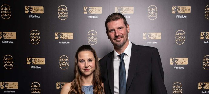 Trenér Jaroslav Bába se ženou Martinou.