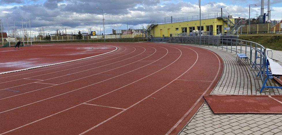 Atletický stadion města Plzně ve Skvrňanech.