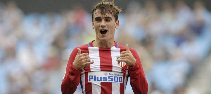 Kanonýr Atlétika Madrid Antoine Griezmann slaví gól do sítě Celty Vigo