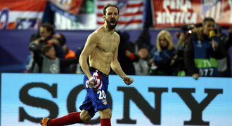 Atlético zvládlo penaltové drama s PSV, ve čtvrtfinále LM jsou i City