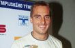 2000. Přílet z olympiády v Sydney. Roman Šebrle tam vybojoval stříbrnou medaili.